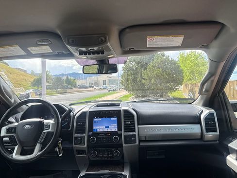 Used 2019 Ford F250 Lariat w/ Tow Technology Bundle AWD/4WD image 25