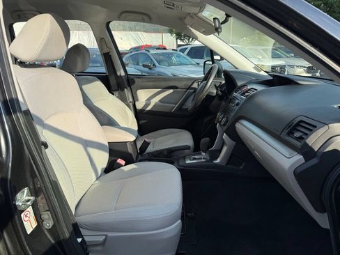 Used 2014 Subaru Forester 2.5i AWD/4WD image 26