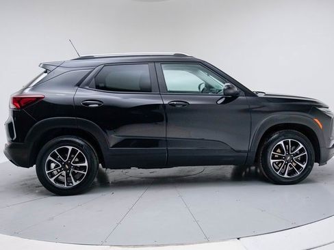 Used 2024 Chevrolet TrailBlazer LT w/ Convenience Package image 12