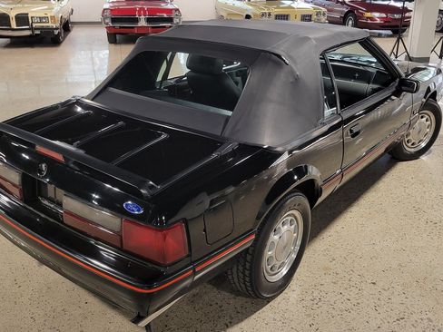 Used 1989 Ford Mustang LX RWD image 34