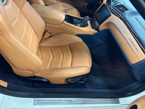 Used 2018 Maserati GranTurismo Sport image 47