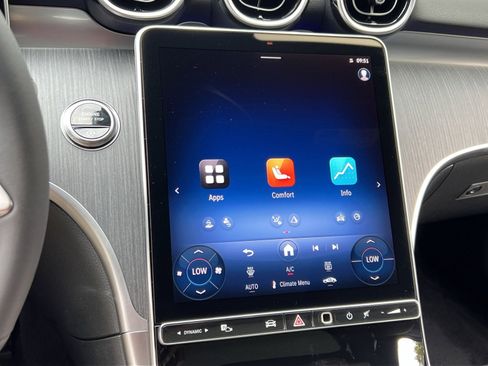 New 2025 Mercedes-Benz C 300 4MATIC Sedan image 18