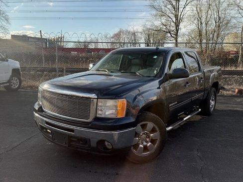 Used 2010 GMC Sierra 1500 SLT w/ SLT Convenience Package image 1