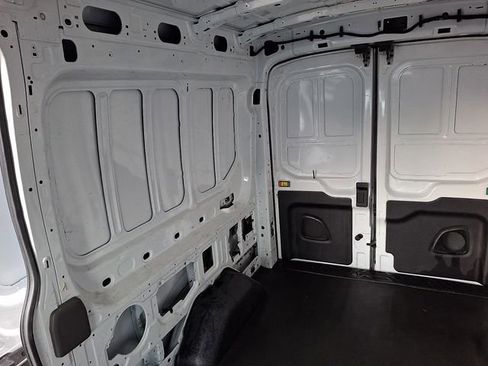 Used 2023 Ford Transit 250 Medium Roof AWD image 15