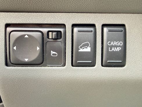 Used 2021 Nissan Frontier SV AWD/4WD image 21