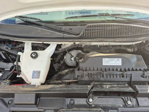 Used 2022 Chevrolet Express 3500 w/ Power Convenience Package image 20