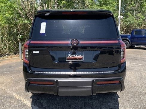 New 2025 Nissan Armada PRO-4X w/ Pro-4X Premium Package image 4