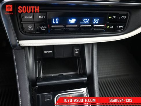 Used 2017 Toyota Corolla iM image 16