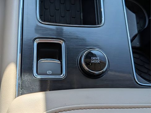 Used 2023 Lincoln Aviator Reserve w/ Equipment Group 201A RWD image 25