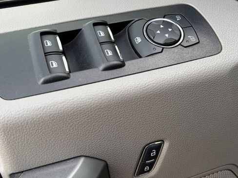 Used 2017 Ford F150 XLT image 16