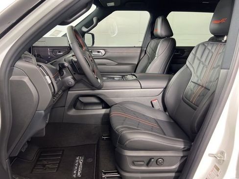 New 2026 Nissan Armada PRO-4X AWD/4WD image 9