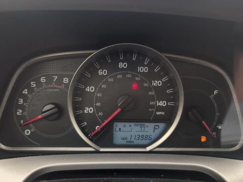 Used 2014 Toyota RAV4 LE AWD/4WD image 16