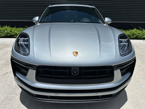 Used 2025 Porsche Macan image 7