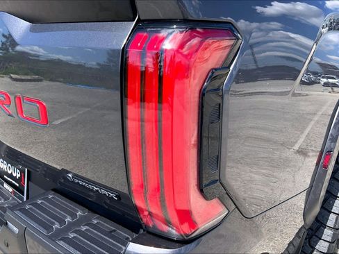 Used 2025 Toyota Tundra TRD Pro AWD/4WD image 30