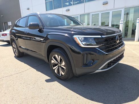 New 2026 Volkswagen Atlas Cross Sport SE AWD/4WD image 31