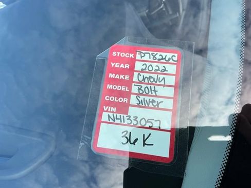 Used 2022 Chevrolet Bolt EUV Premier w/ Sun & Sound Package image 42