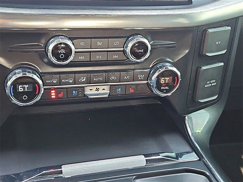 Used 2021 Ford F150 Lariat image 27