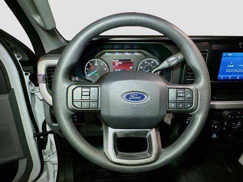 New 2026 Ford F350 XL w/ XL Chrome Package AWD/4WD image 9