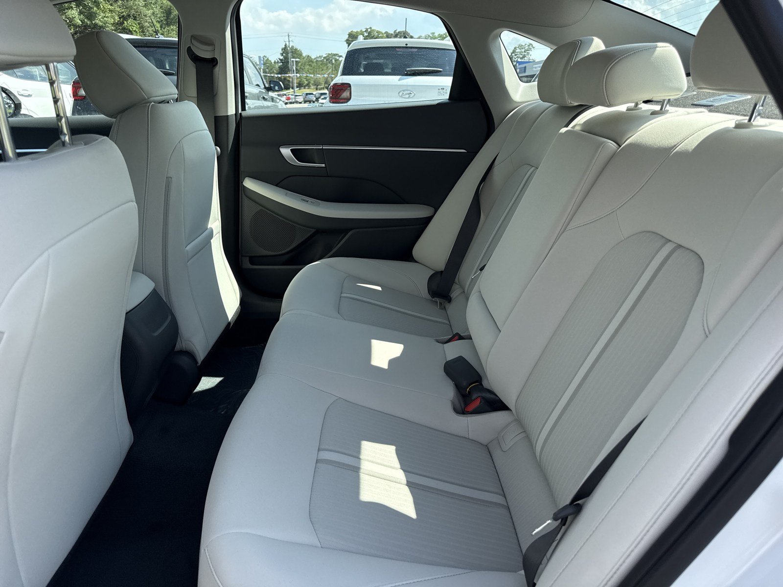 New 2026 Hyundai Sonata SEL FWD image 12