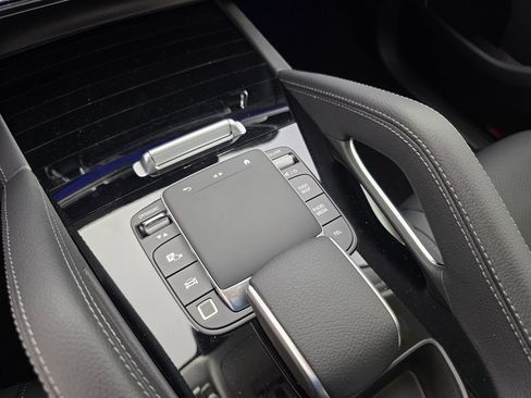 New 2026 Mercedes-Benz GLE 450 4MATIC image 16
