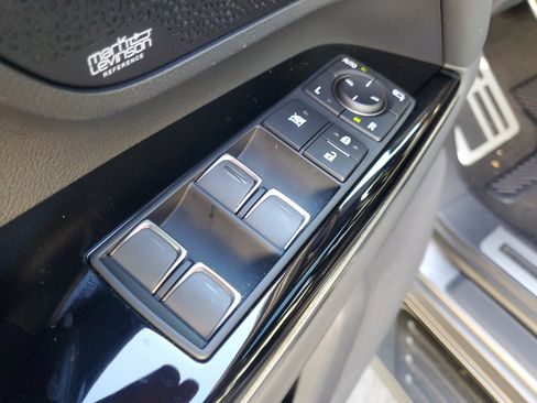 Used 2024 Lexus LX 600 F Sport image 25