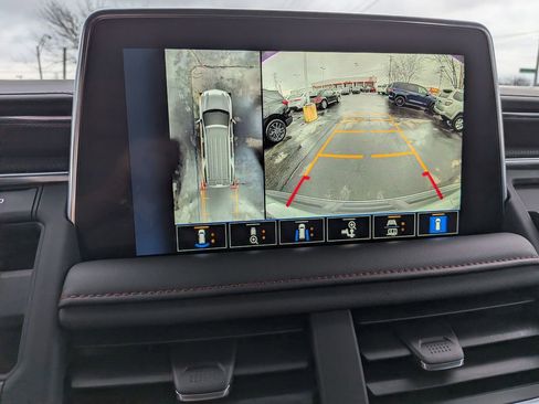 Used 2023 Chevrolet Tahoe RST w/ Luxury Package image 21