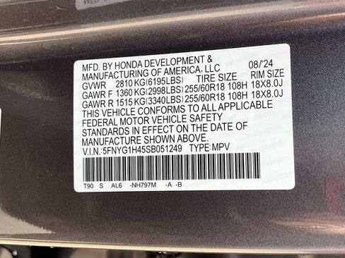 Used 2025 Honda Pilot EX-L image 32