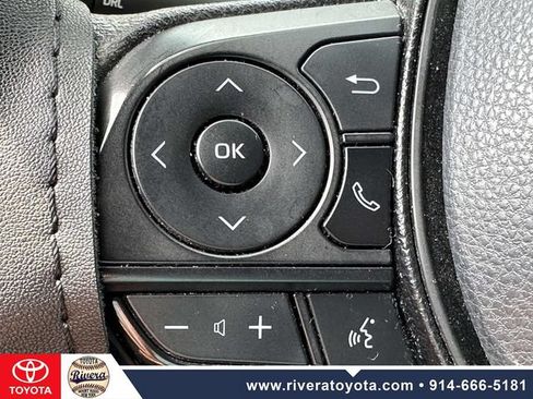 Used 2019 Toyota RAV4 LE w/ Carpet Mat Package AWD/4WD image 28