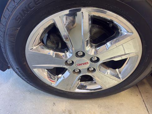 Used 2015 GMC Terrain SLE w/ Chrome Edition AWD/4WD image 32