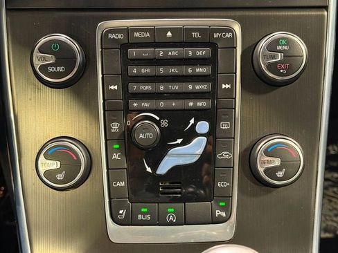 Used 2015 Volvo V60 T5 Premier Plus image 30