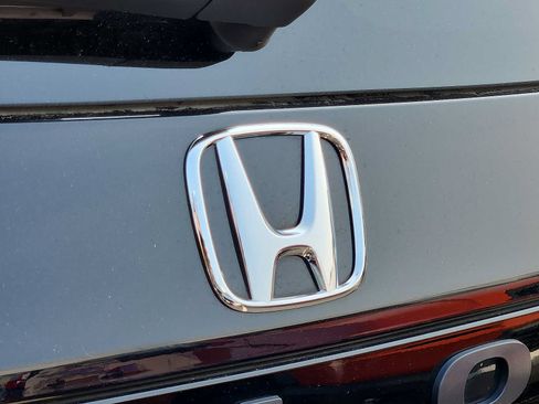 Certified 2023 Honda Pilot Touring image 30