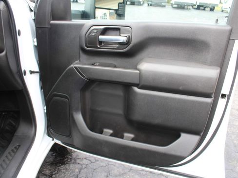 Used 2021 GMC Sierra 3500 4x4 3500 SERVICE BODY GAS ENG w/ Convenience Package image 24