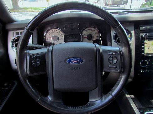 Used 2014 Ford Expedition Limited w/ Equipment Group 301A RWD image 37