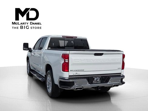 Used 2024 Chevrolet Silverado 1500 LTZ image 4