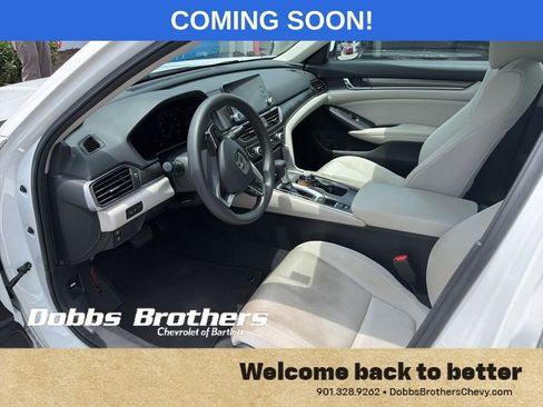 Used 2018 Honda Accord LX image 9