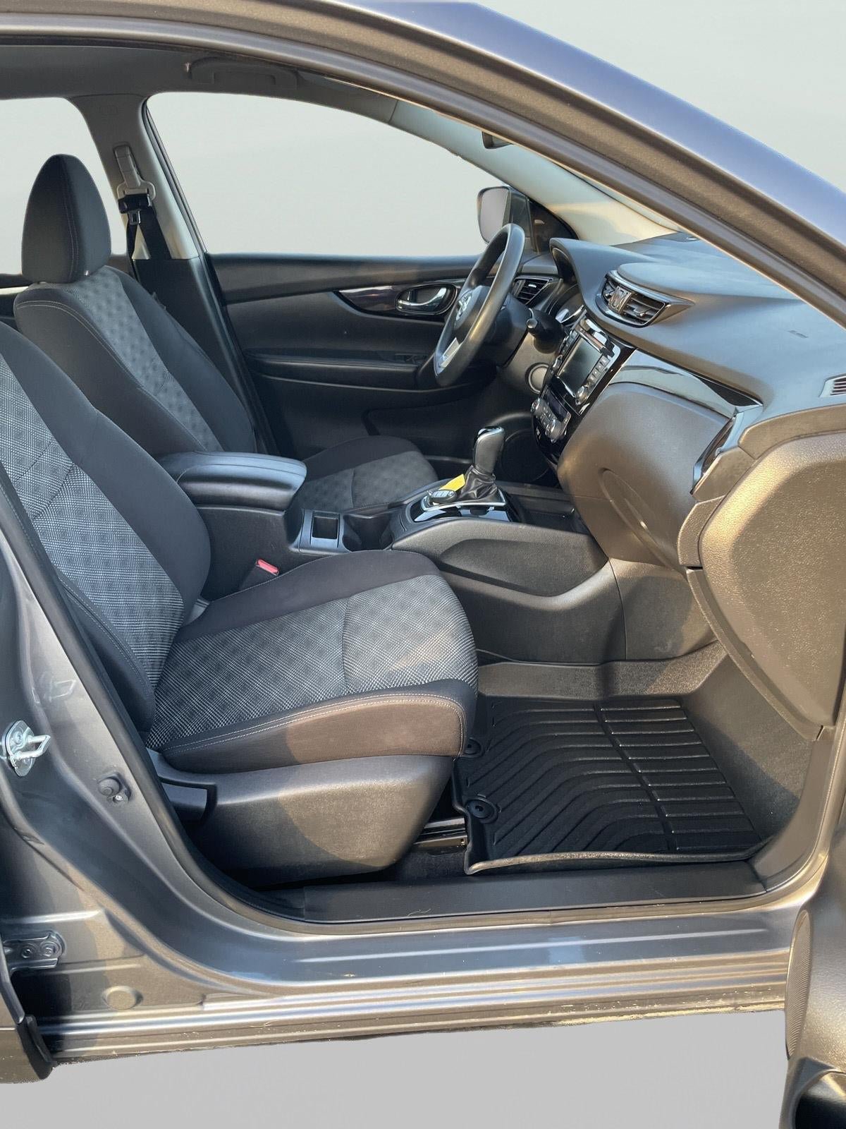 Used 2019 Nissan Rogue Sport SV AWD/4WD image 11
