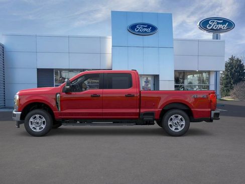 New 2026 Ford F250 XLT w/ Snow Plow/Camper Package image 3