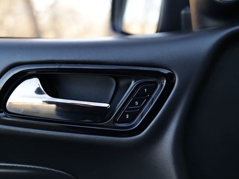 Used 2021 Dodge Durango GT image 25