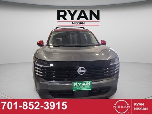 New 2026 Nissan Kicks SV w/ Cold Weather Package AWD/4WD image 10