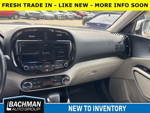 Used 2020 Kia Soul EX image 5