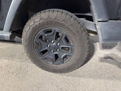 Used 2015 Jeep Wrangler Willys Wheeler image 7