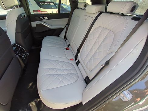 New 2026 BMW X5 xDrive40i image 23