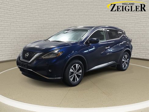 Used 2023 Nissan Murano SV image 1