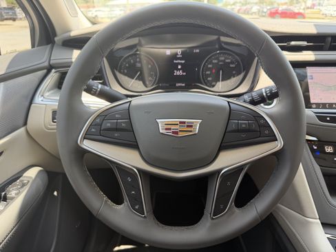 New 2026 Cadillac XT5 Premium Luxury FWD image 33