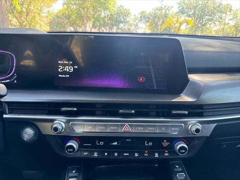 Used 2025 Kia Telluride S image 30