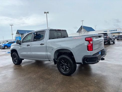 Used 2024 Chevrolet Silverado 1500 LT Trail Boss w/ Convenience Package II AWD/4WD image 14