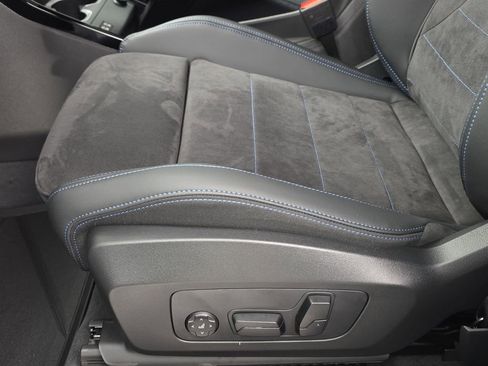 New 2026 BMW X1 xDrive28i w/ Technology Package image 28