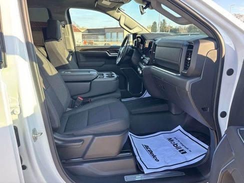 Certified 2025 GMC Sierra 1500 Elevation image 23