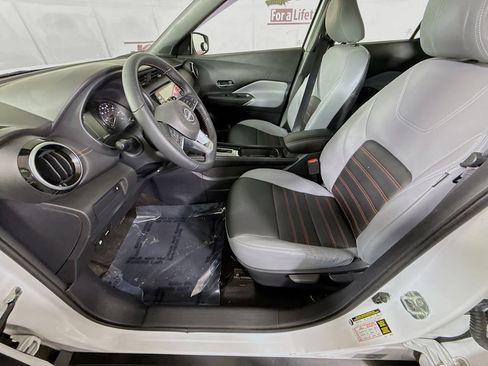 Certified 2023 Nissan Kicks SR w/ SR Premium Package FWD image 24