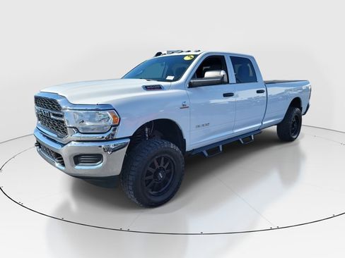 Used 2022 RAM 3500 Tradesman image 32
